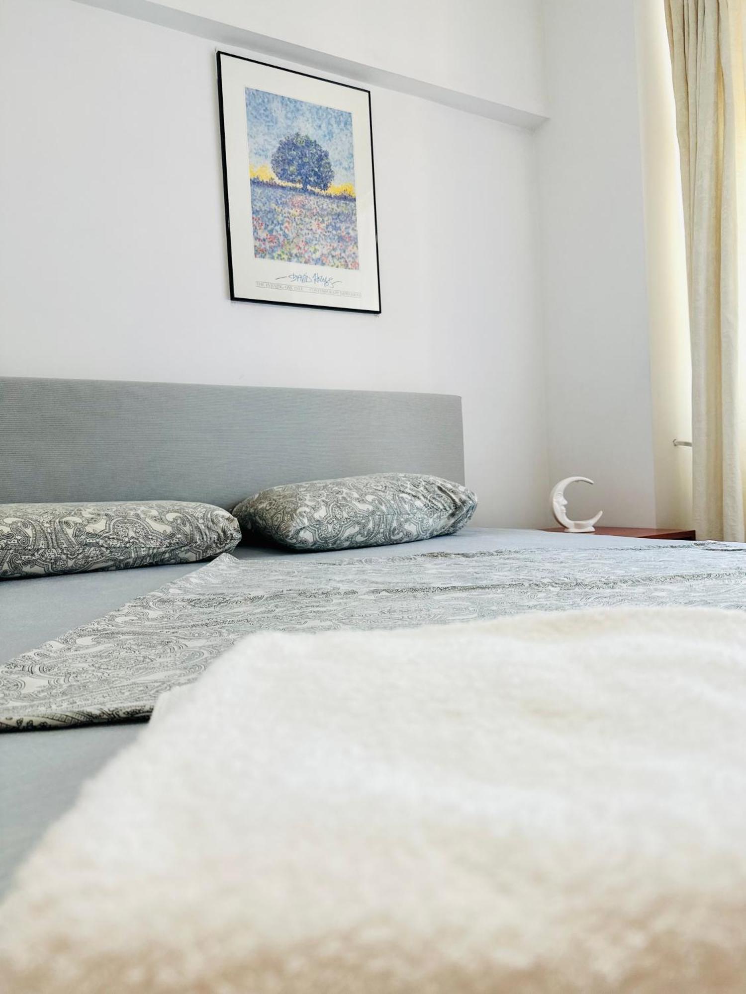 Tranquil Unirii Residence - Elegant & Spacious Living With Parking Steps From Parliament Βουκουρέστι Εξωτερικό φωτογραφία