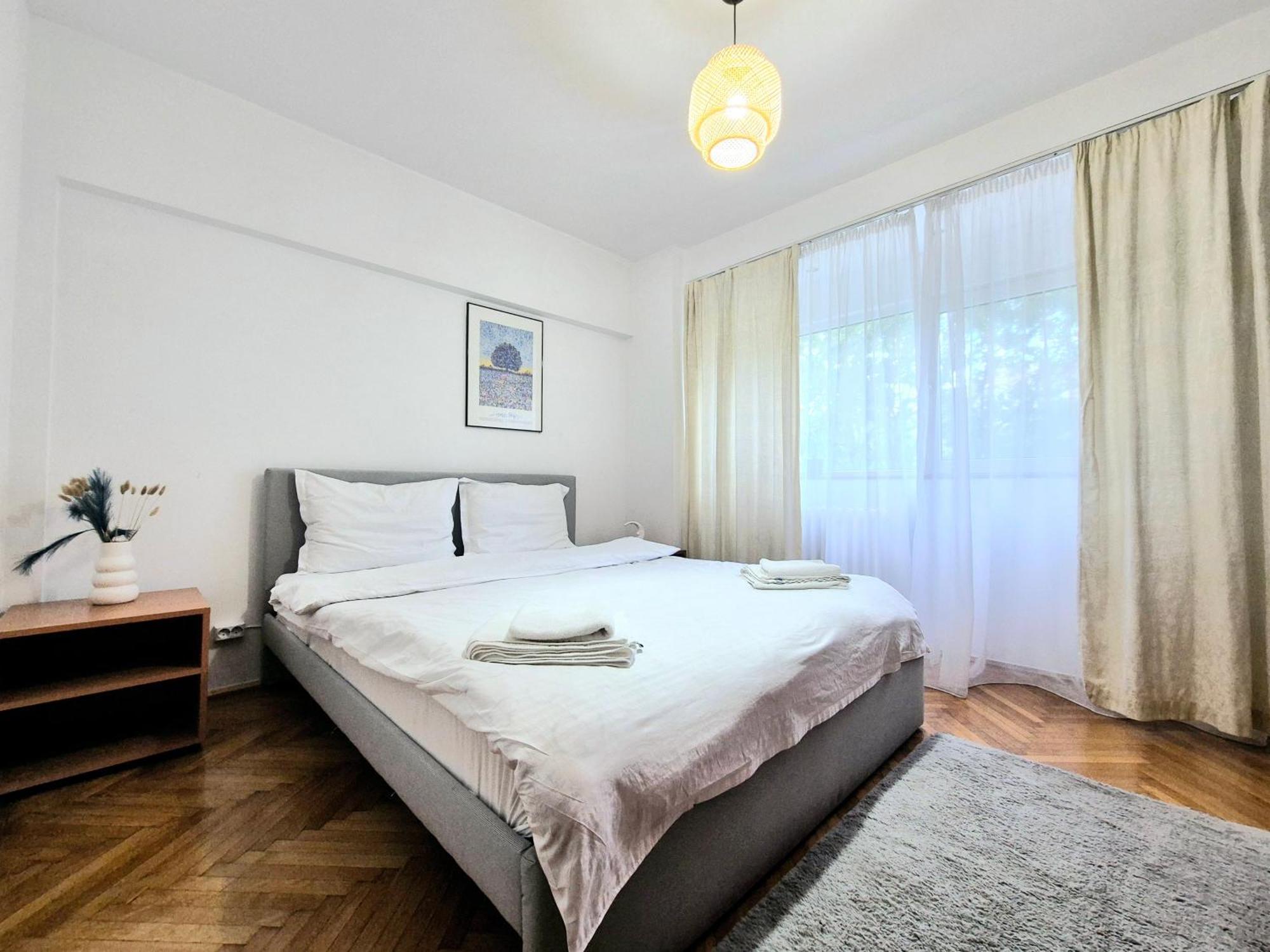 Tranquil Unirii Residence - Elegant & Spacious Living With Parking Steps From Parliament Βουκουρέστι Εξωτερικό φωτογραφία