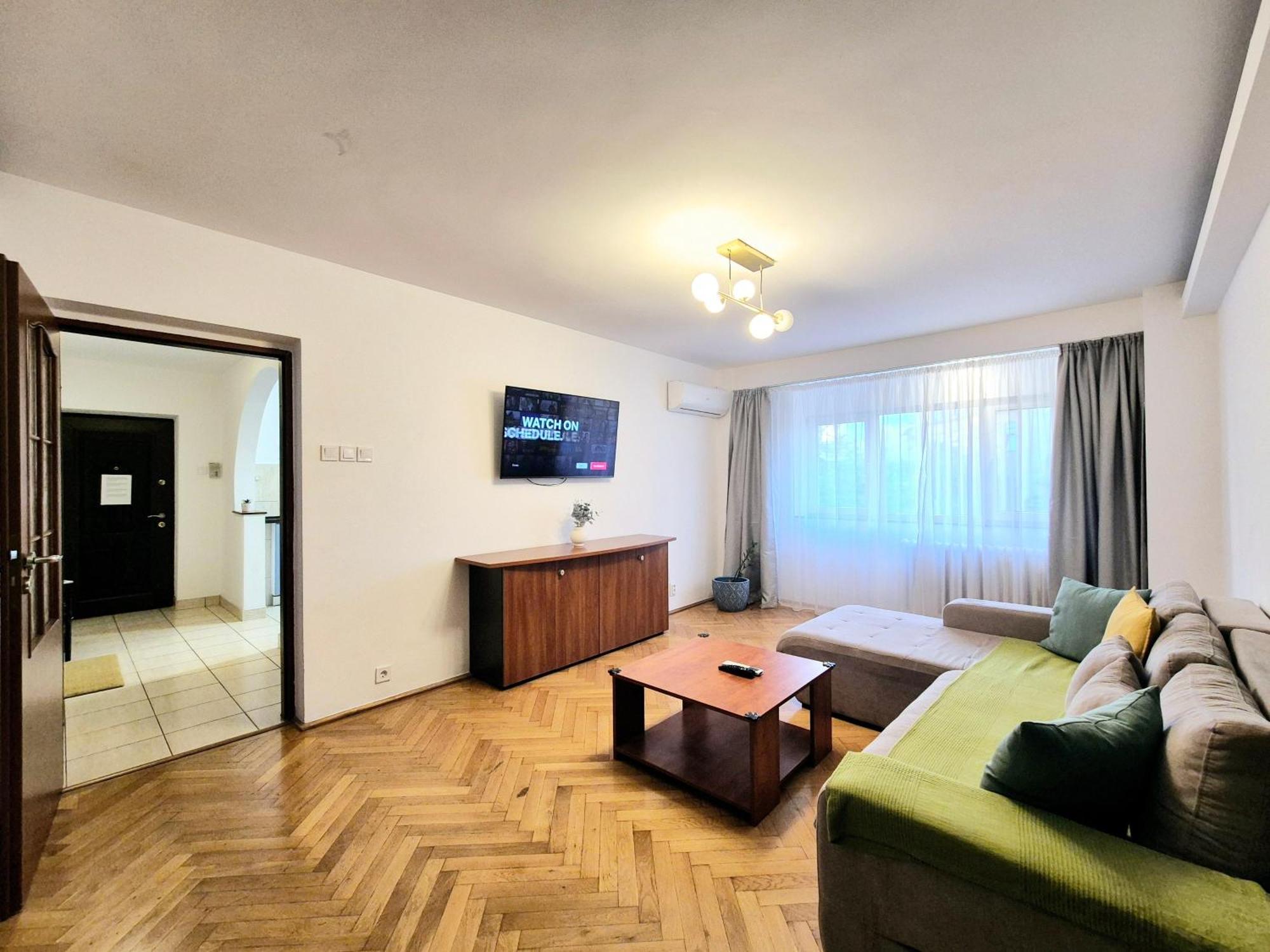 Tranquil Unirii Residence - Elegant & Spacious Living With Parking Steps From Parliament Βουκουρέστι Εξωτερικό φωτογραφία